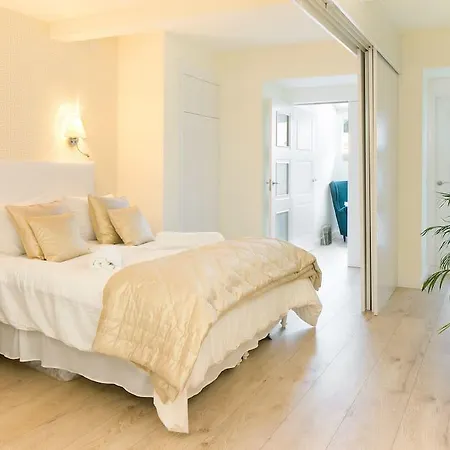 Apartment Luxurious 1 Bedroom Apartment In Central Lisbon *