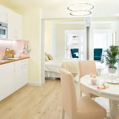 Apartment Luxurious 1 Bedroom Apartment In Central Lisbon